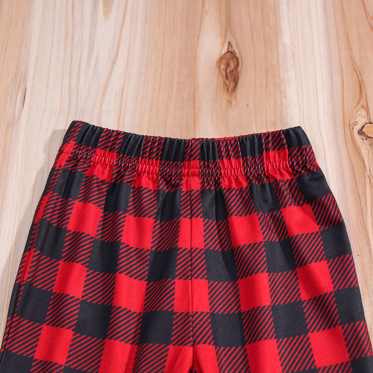 3pcs IURNXB Newborn Baby Boy Girl Clothes Set Christmas Tree Long Sleeve Bodysuit Romper and Pants Hat Fall Winter Outfits 0-18M