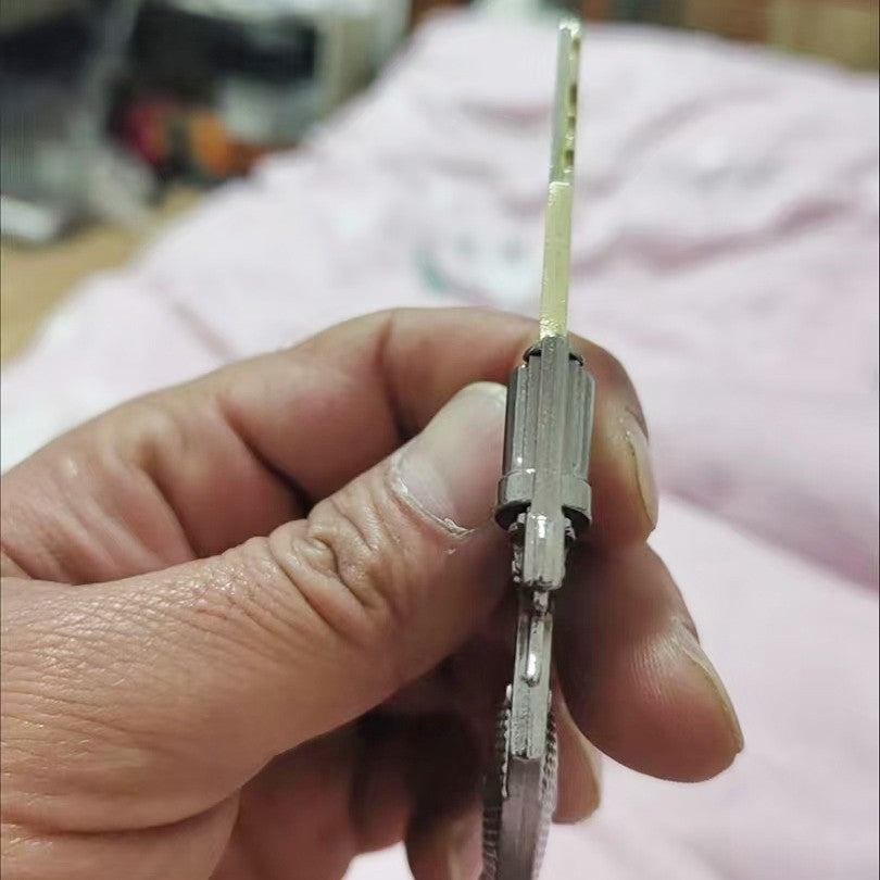 Pistola Revólver Modelo DIY Modificação de Chave Cabo Requer Polimento Manual Chaveiro Criativo Chave de Carro Cabeça de Moto