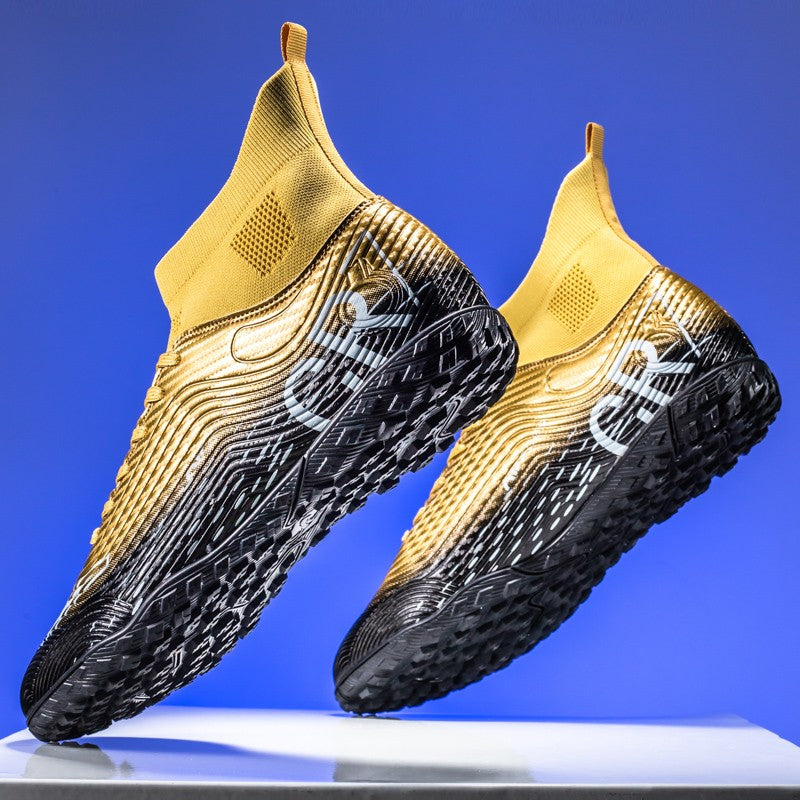 New Men Training Football Boots Ultralight Breathable Professional Soccer Shoes Soft Sport Unisex Grass Cleats Match Sneakers