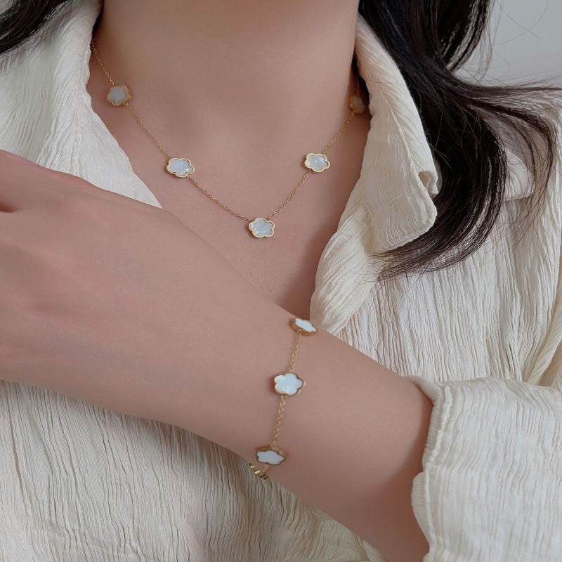 3pçs/conjunto Colar, Pulseira e Brincos de Flor de Cinco Pétalas da Sorte para Mulheres Elegante Trevo Moda Festa Joias Presentes Acessórios