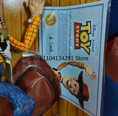 Boneco Xerife Woody Autêntico Toy Story Edição Colecionador com Voz em Inglês - Brinquedo Colecionável para Crianças