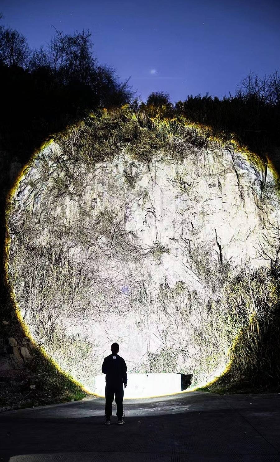 30000000LM High Power LED Flashlight Most Bright Tactical Torch Rechargeable Portable Light Long Shot 5000M Camping Hunting Lamp