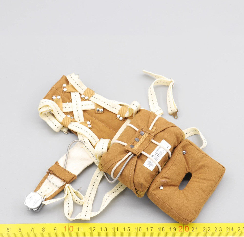 Lançamento: 1/6 DID Boneco de Ação Máscara de Óculos Britânica Colete Salva-Vidas Brinquedos Modelo Não Real Para Boneco de 12" Soldado Homem K80187