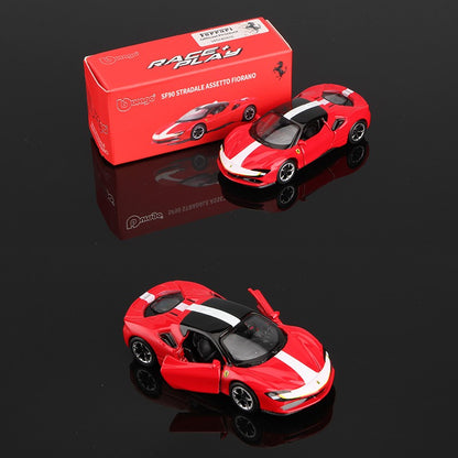 Bburago 1:64 Modelo de Carro em Liga Miniatura Veículos Diecast Brinquedo 911 Bolide Revuelto Bronco SP3 812 SF90 Taycan Huracan GT500 Urus