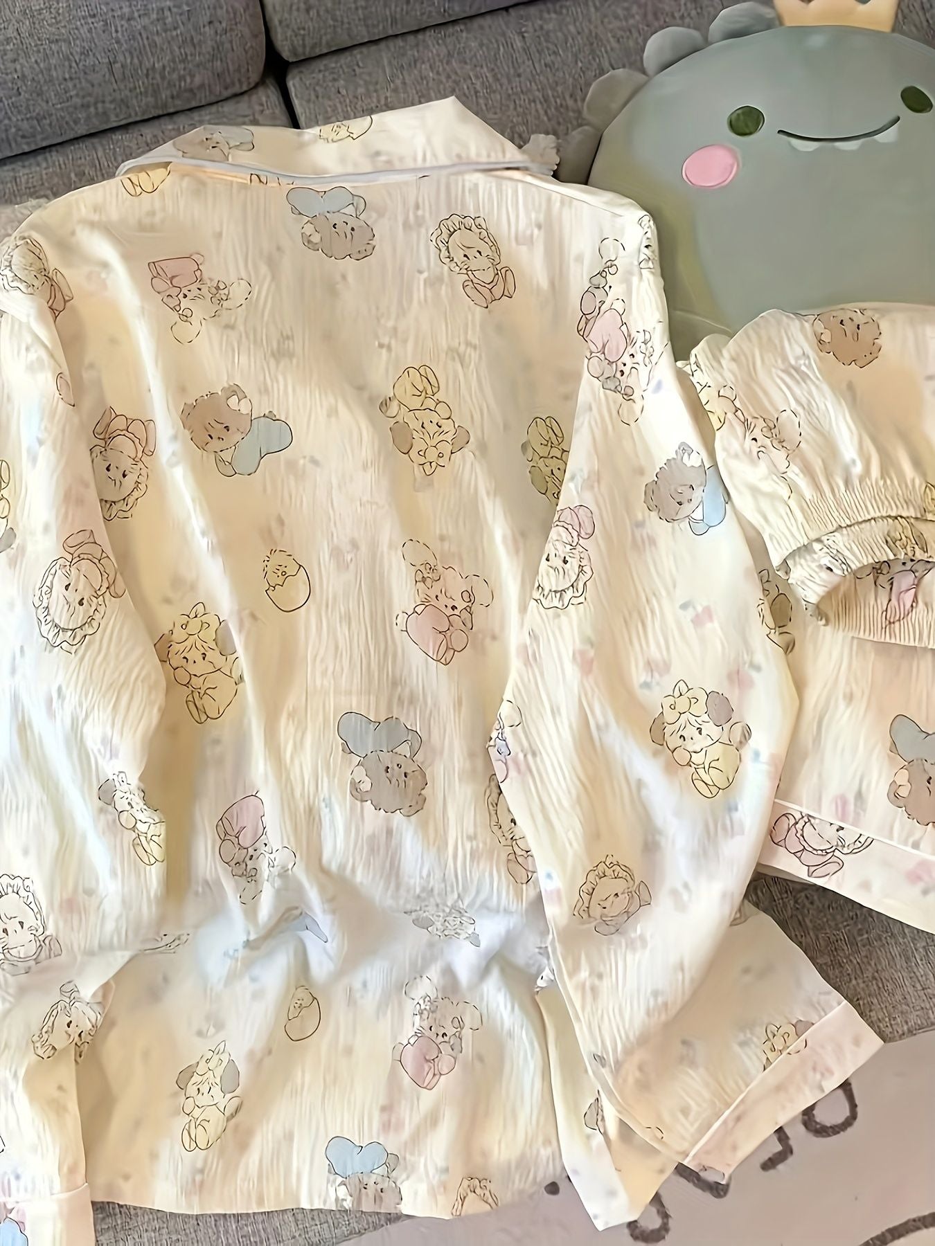 2-Piece New Women's High-Aesthetic Pajama Set for Autumn & Winter - INS-Style, Cartoon Bear Print, Fresh & Sweet, Top Choice for