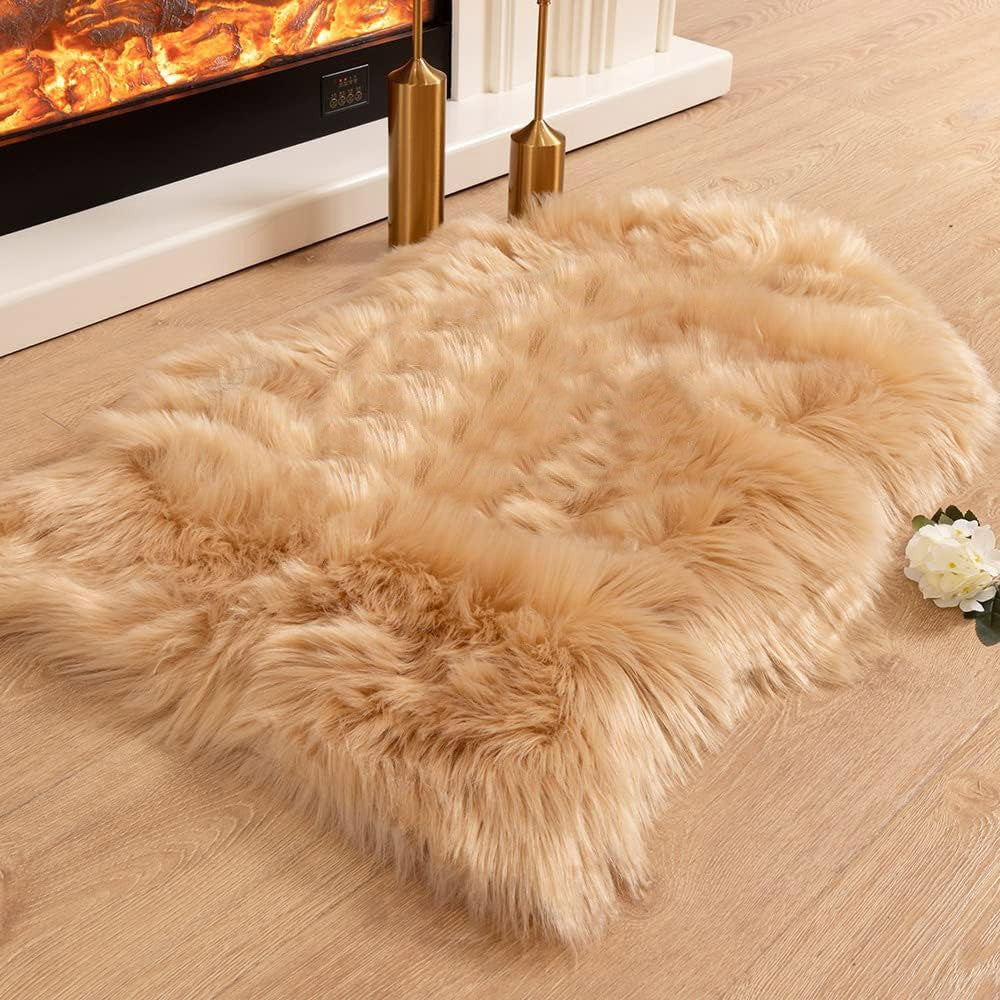Soft Shaggy Faux Fur Rug Non-Slip Floor Mat 60x90CM Extra Thick Plush Bedroom Rug for Living Room Warm Carpet Machine Washable