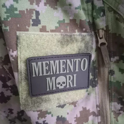 "Memento Mori" PVC Morale Badge Luminous Hook&loop Patches Tactical Skull Emblem Military Armband Backpack Stickers