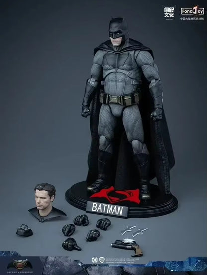 Fondjoy The Batman Anime Figure Pattinson Batman Action Figure Dc Justice League 2024 New Decor Children Toys Birthday Gift