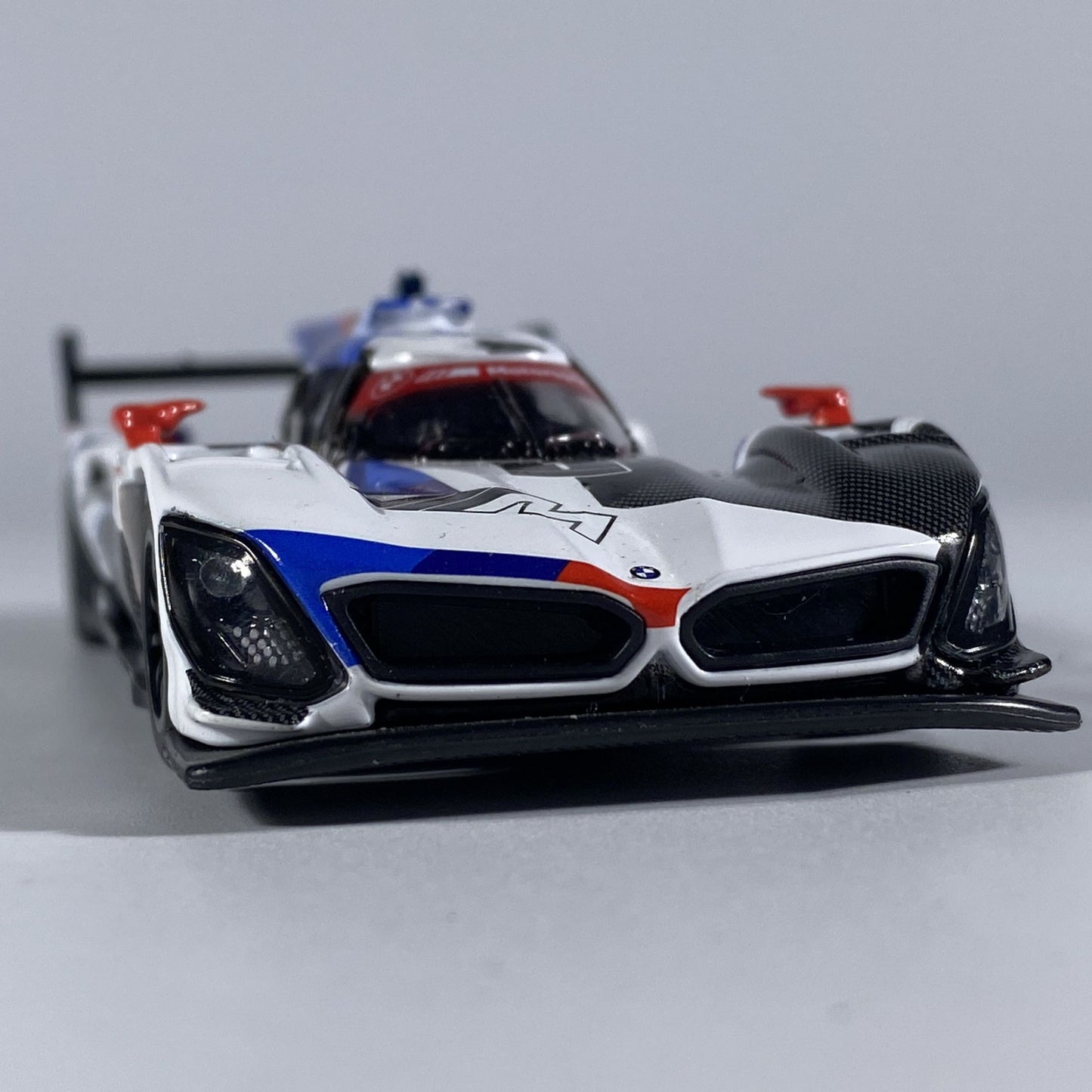 1:45 BMW M Hybrid V8 Super Racing Alloy Diecast Model Car Miniature Vehicle Classic Simulation Collection Decoration Holiday Boy