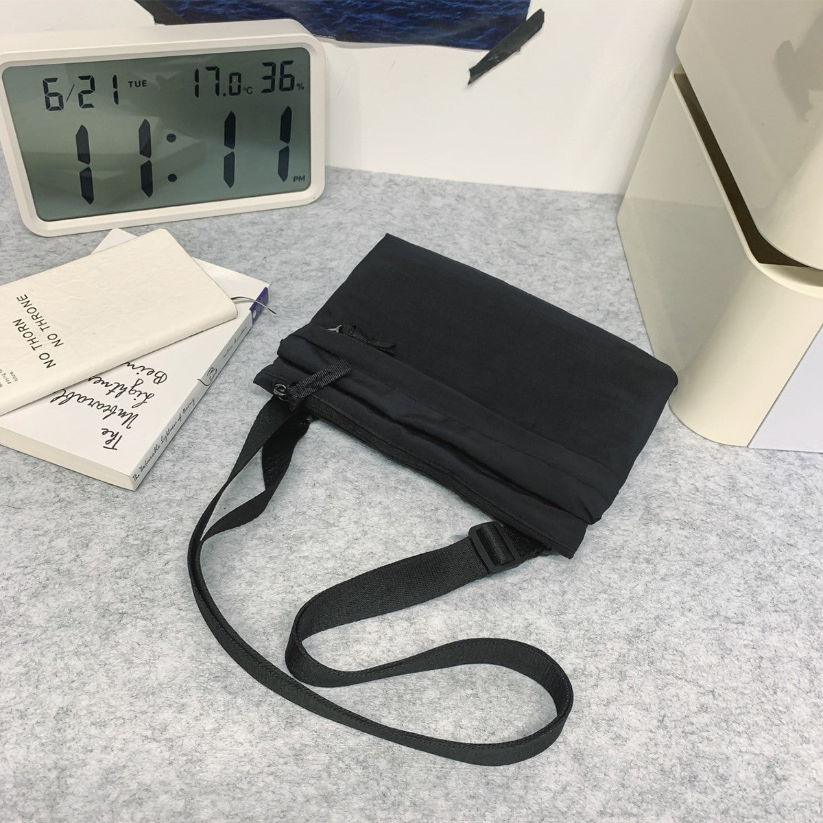 Unisex Outdoor Crossbody Bag - Tactical Messenger Bag for Hiking/Fishing/Travel, Style Phone Sling Pack with Anti-Theft Pocket