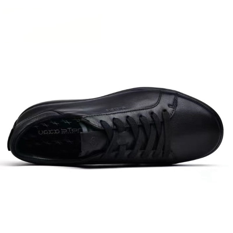 Men Sneakers Casual Shoes Men Flats Zapatillas Hombre Lightweight Genuine leather Breathable Shoes Men Black Sports Board Shoes