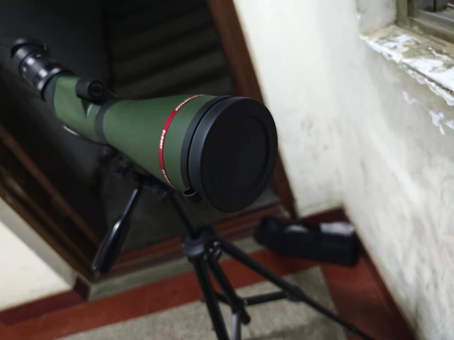 Telescópio terrestre Svbony SA412 20-60X80 com câmera Wi-Fi para fotografia e observação de pássaros