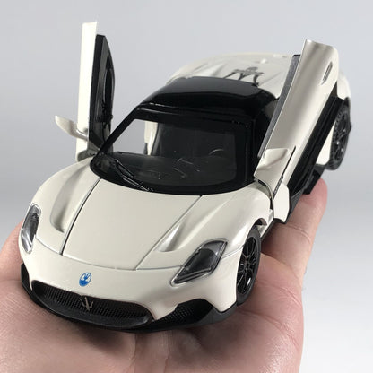 1:32 Maserati MC20 Supercar Alloy Diecast Model Car Boy’s High Simulation Miniature Holiday Present & Home Trendy Ornament Toys