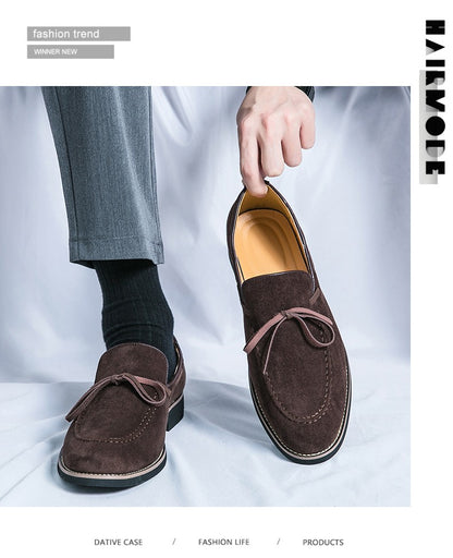 New pointed British men's business dress set with leather shoes and oversized men's shoes, fashionable and versatile