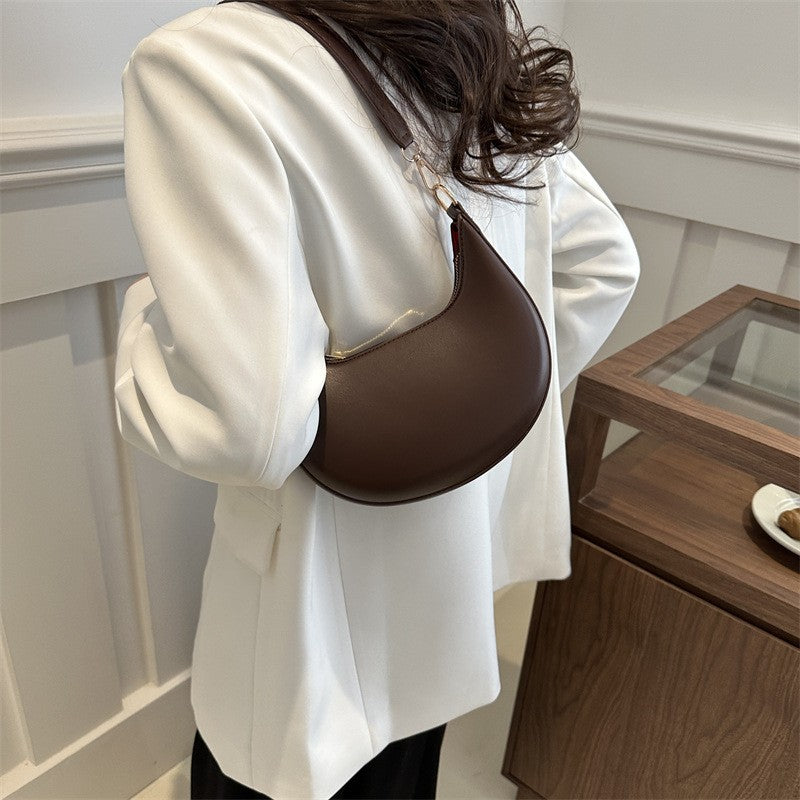 New Fashionable High-end Moon-shaped Baseball Bag Showing Luxury Women's Single Shoulder Bag Elegant lady Handbags bolso mujer