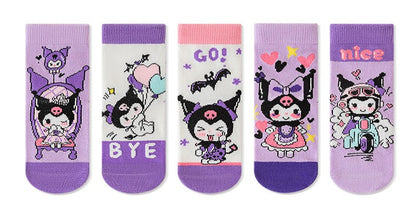 5 pares de meias de algodão de cano médio Kawaii Sanrio Cinnamoroll Kuromi para meninas e meninos, meias de algodão de cano médio de desenho animado para primavera e outono