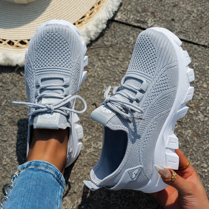 Women's 2025 Spring Knitted Shoes Lightweight Breathable Mom Shoes Plus Size Comfort Non-Slip Casual Flat Sole Slip-On