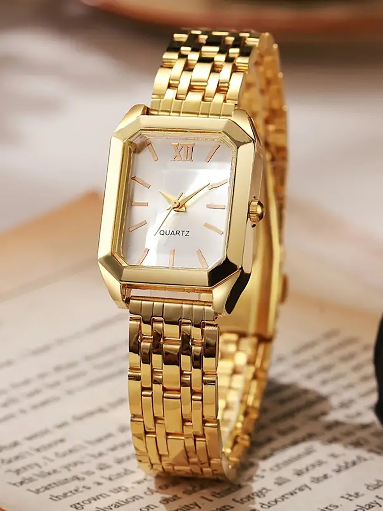 Ladies Quartz Watch Bracelet Set Square Steel Band Minimalist Design Birthday Gift Compact Jewelry Kit without Box