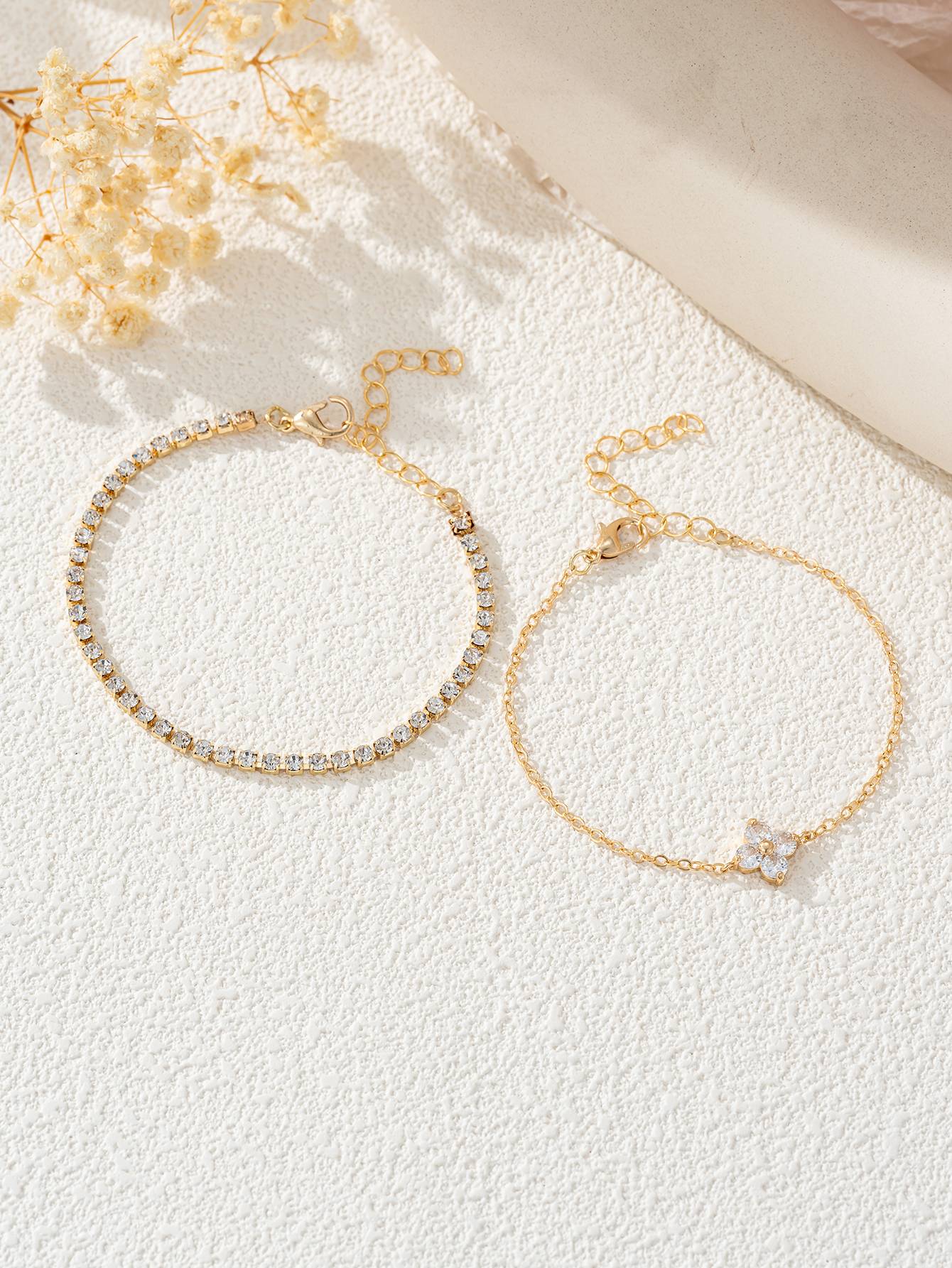 Conjunto de 2 pulseiras femininas de corrente com zircônia cúbica simples em formato de flor, joia para o dia a dia e escritório