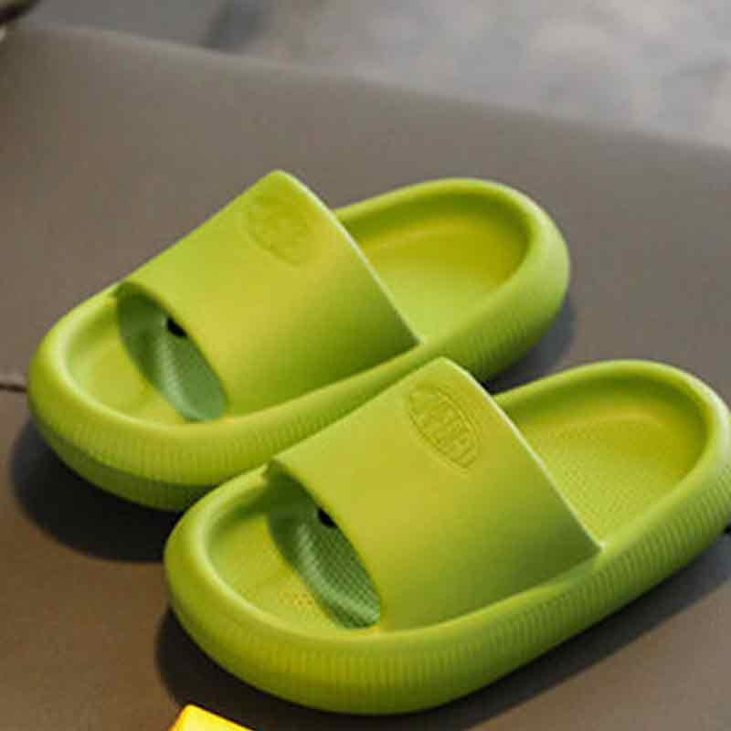 Children's Slippers for Summer Boys and Girls Indoor Bathroom Soft-Soled Thickened Anti-Slip Baby Slippers and Cool Sandals
