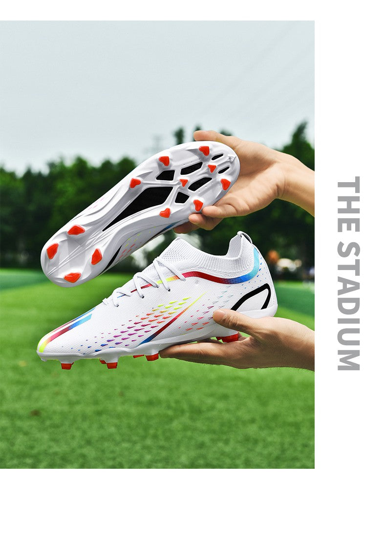 New Men Ultralight Soccer Shoes TF/FG Professional Football Boots Unisex Non-Slip Training Soccer Cleats Outdoor Field Chuteira