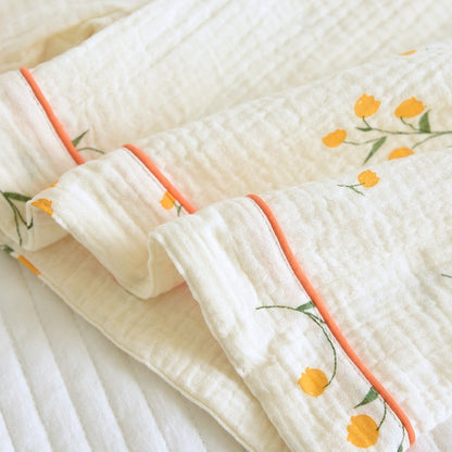 New summer women's cotton crepe three-piece short sleeve + shorts + trousers large size simple flower pajamas home service suit