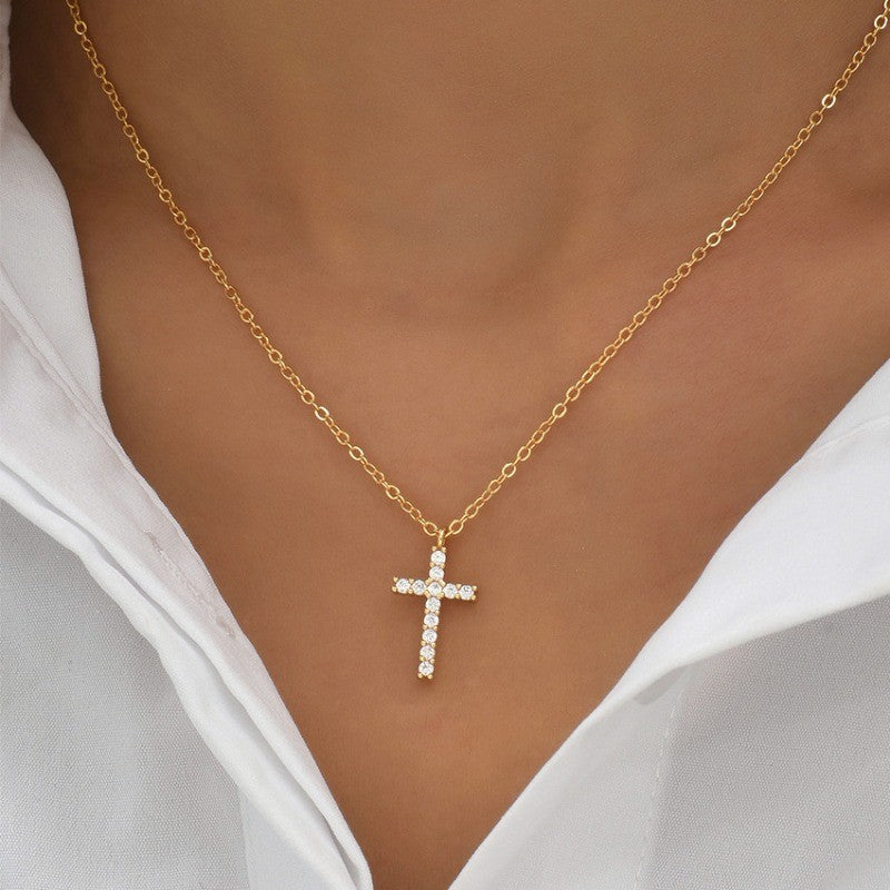 Colar Gargantilha com Pingente Cruz de Aço Inoxidável com Zircônia para Mulheres Homens Design Personalizado Hip Hop Popular Joias de Festa Presentes