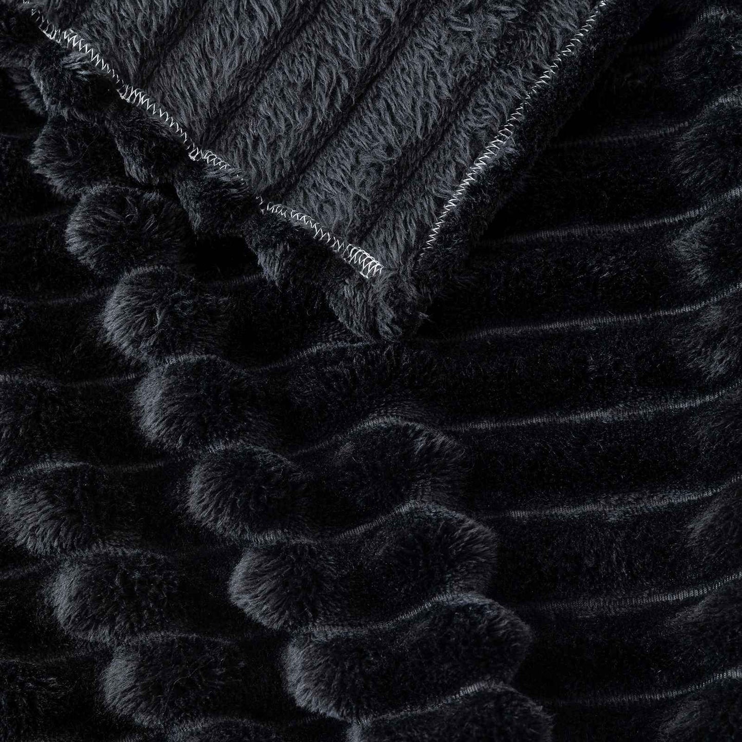 1pc soft and skin friendly warm blanket, suitable for bedrooms, sofa covers, camping and travel, multifunctional blanket