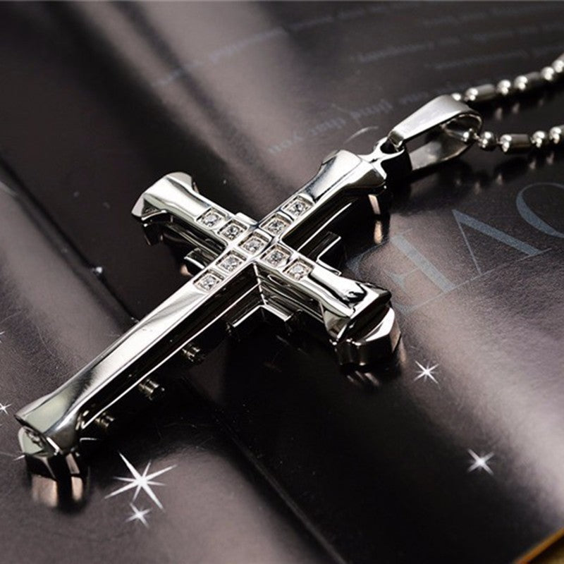 2025 Novo Colar com Pingente Cruz para Homens Simples Legal Zircônia Ouro Preto Corrente de Aço Inoxidável Joia Hip Hop Punk Presente