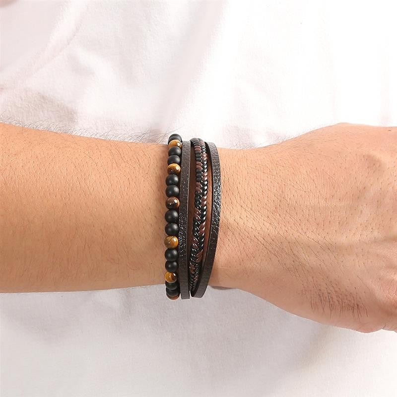 Pulseira de Couro Jiayiqi Masculina Punk Hip Hop Metal Charm Contas Olho de Tigre Pulseira Multicamadas para Homens Joia da Moda Presente