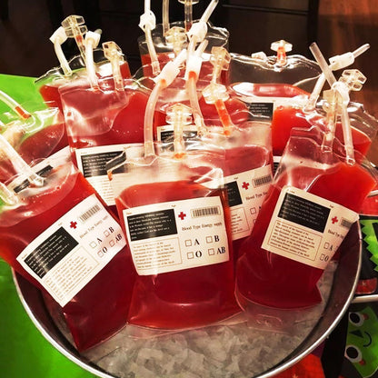 10-100PCS Halloween Blood IV Bags for Drink and Clips Pouch Prop Energy Vampire for Zombie Hospital Theme Halloween Decor Supply