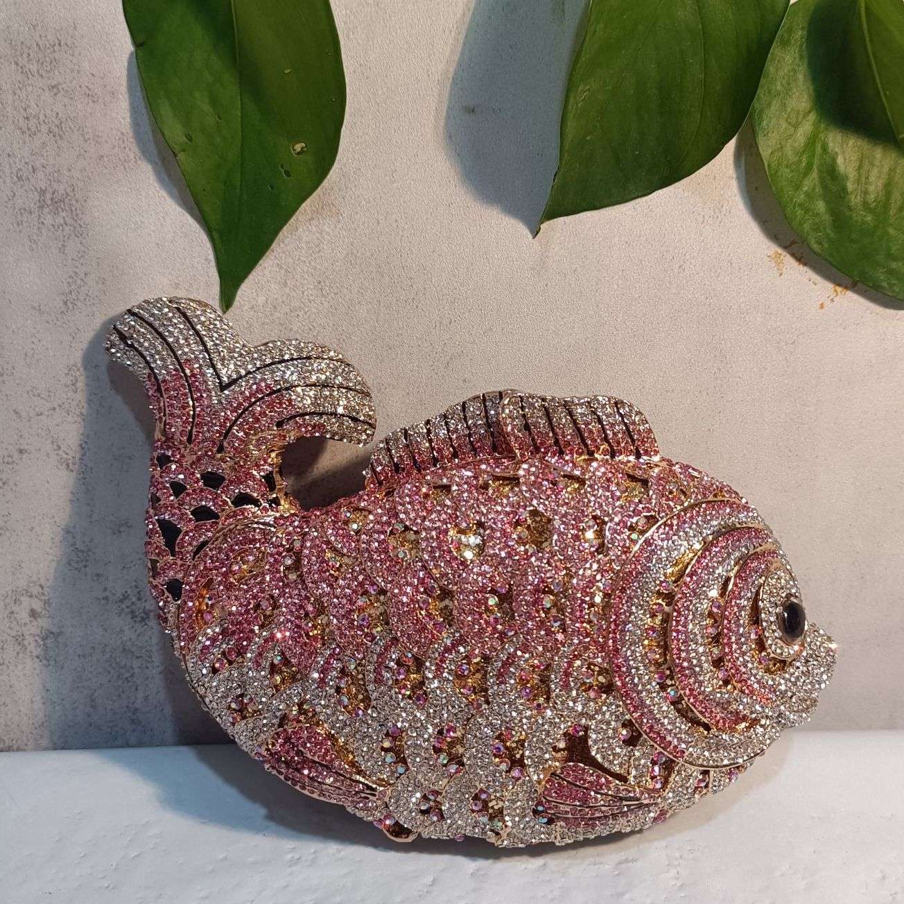 Luxury Women Pink Flower Clutch Bags Stone Evening Bags Bridal Rhinestone Handbags Wedding Clutches Bags Dinner Minaudiere Purse