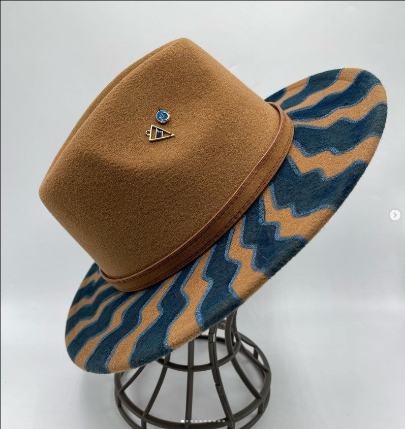 Chapéu Fedora Pintado à Mão Masculino e Feminino Chapéu Panamá Moda Primavera Outono com Pena Envolta Chapéu Fedora de Lã com Aba Grande