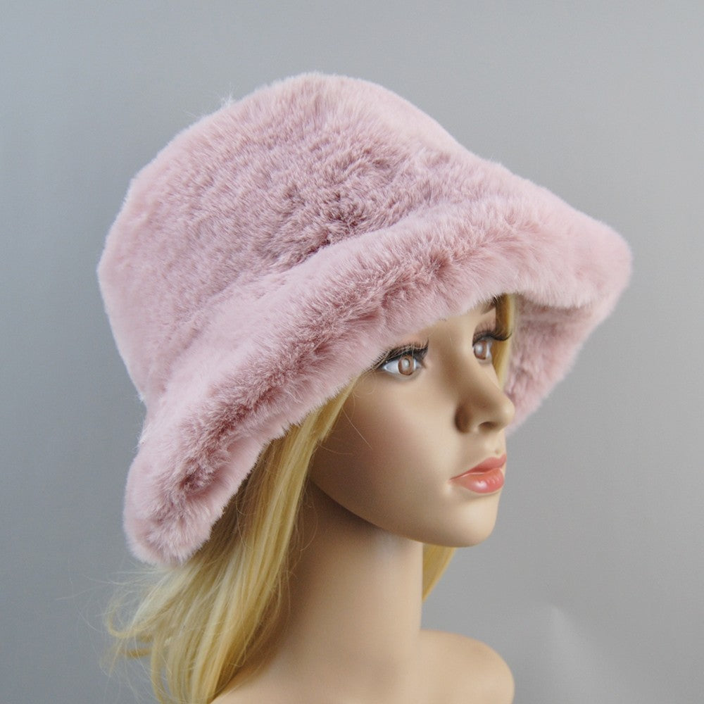 Chapéus de pele de coelho falso supermacios estilo novo 2025, forro de algodão para mulheres, gorros de esqui de moda russa quentes, cor sólida de pelúcia