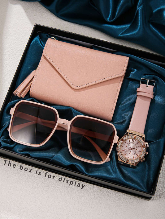 Ladies' watch set, consisting of 3 pieces each, including glasses and a wallet, is an ideal gift for her