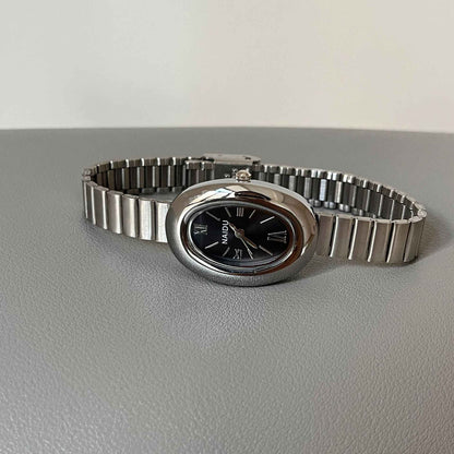 Hot Sale Women Watch Vintage Oval Dial Gold Watch Luxury Roman Numerals Steel Strap Ladies Girl Gift Wristwatch Clock Relojes