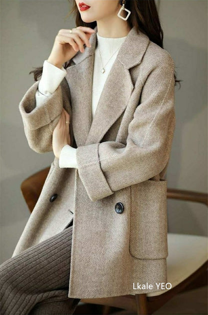 Ladies Woolen Jacket 2025 Autumn Winter Fashion Temperament Female Coat Long Sleeve Short Double-breasted Women Wool Overcoat