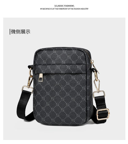 Luxury Designer Men Small Shoulder Bag PU Leather Messenger Crossbody Phone Bag For Men Vintage Style Men Handbag Bag Bolsa Sac