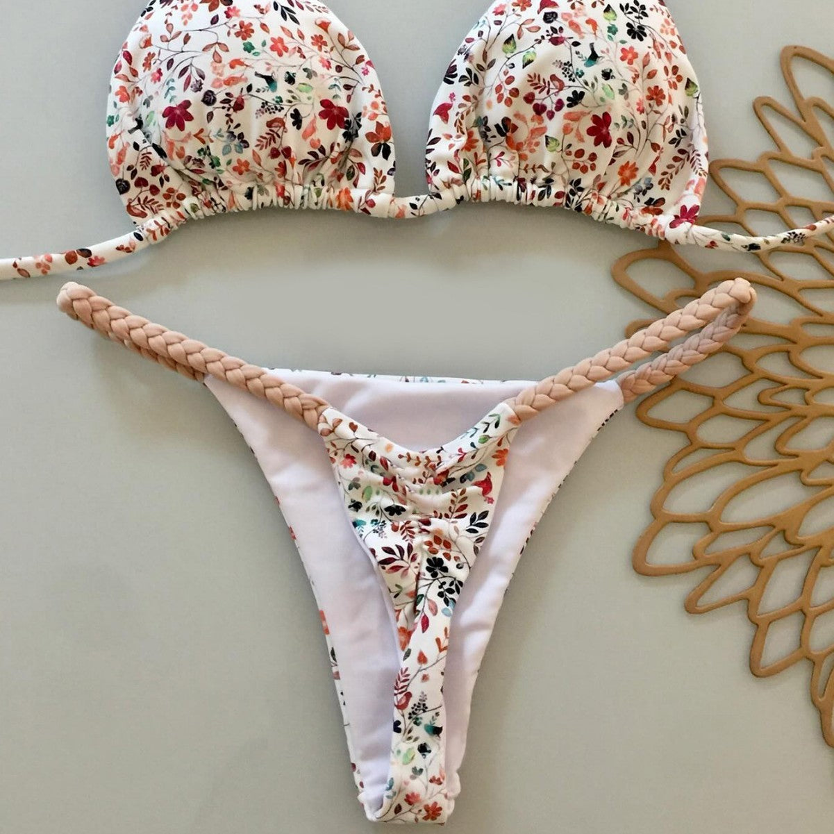 Sexy Halter Bikini Set Women Swimsuit Two-piece Triangle Thong Bathing Suit Brazilian Biquinis Holiday Gathering Swimwear