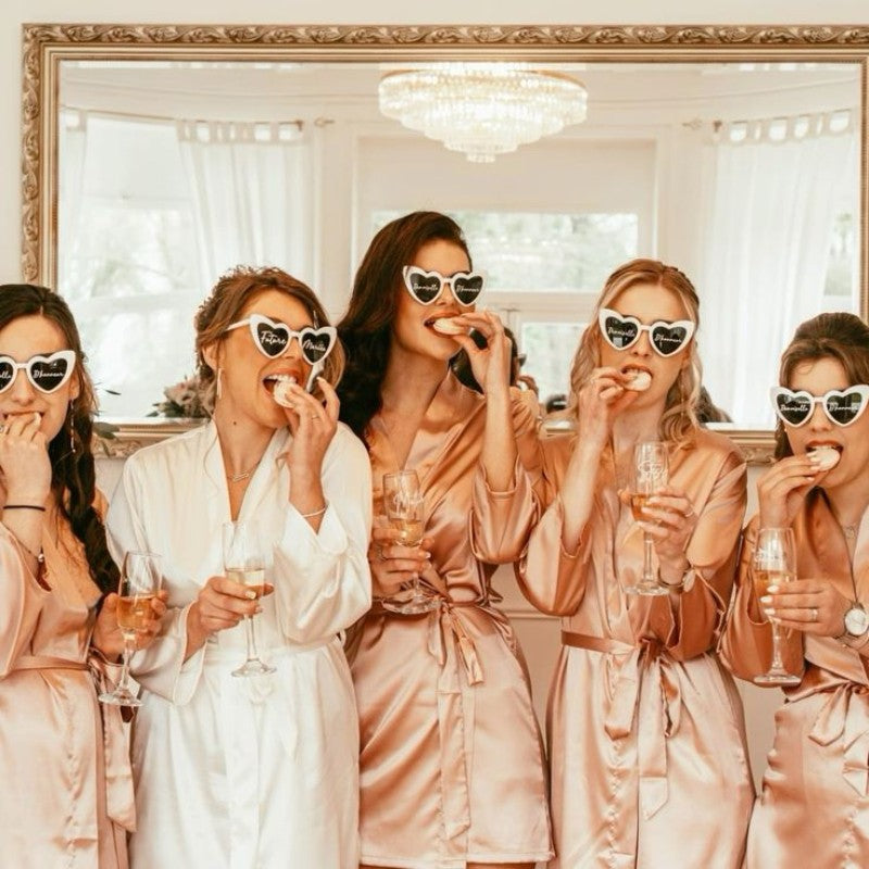 100-10Pcs DIY Wedding Sunglasses Personalised Heart Sunglasses with Pen Bachelorette Party Glasses Bridesmaid Gifts for Guests