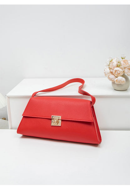 Internet Celebrity Retro Small bag for Women In Autumn and Winter, new trendy crossbody bag, fashionable one shoulder small bags