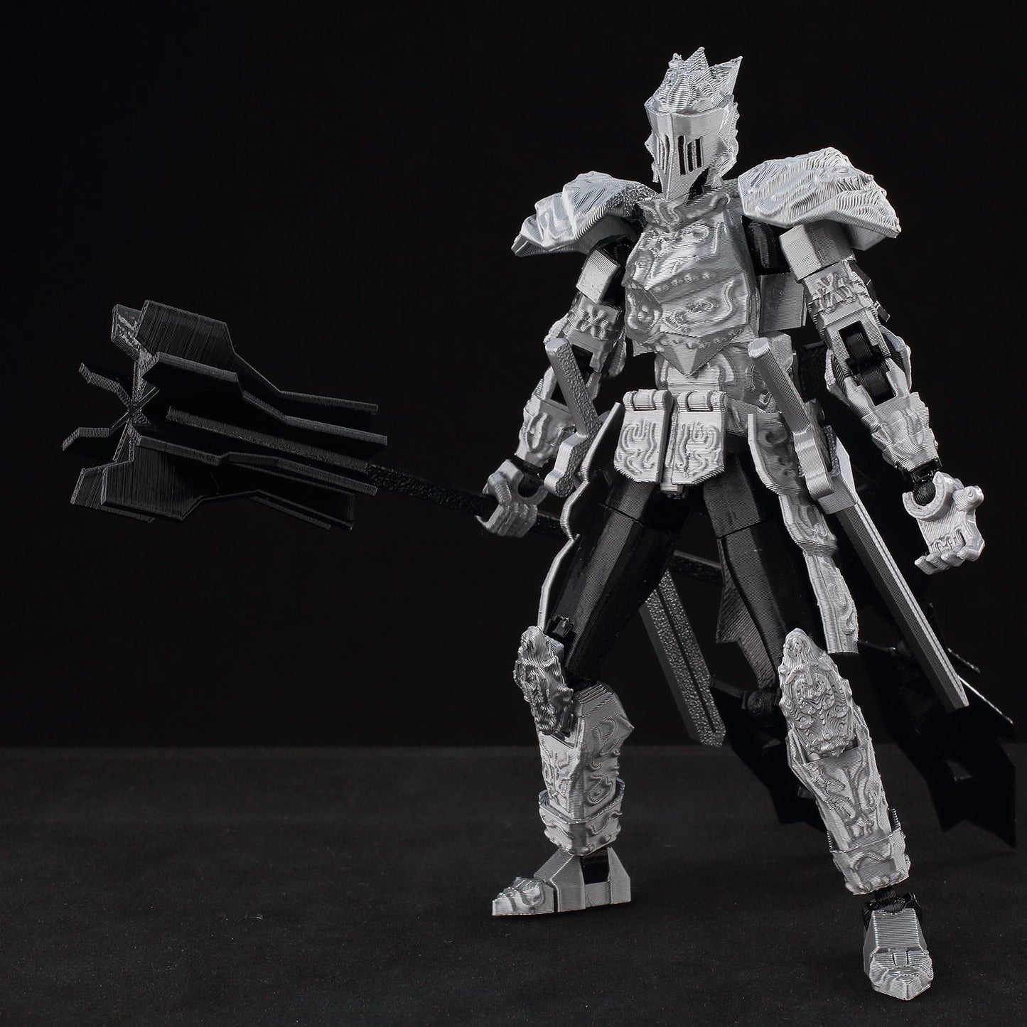 ?9L3D Lucky13 Cavaleiro Armadura Prateada Boneco Articulado Dummy13 com Arma Tripla T13 Brinquedo Colecionável Articulado Impresso em 3D Titan13?