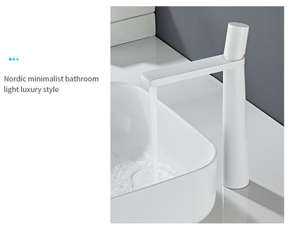 Basin Faucet Brass Bathroom Faucet Mixer Tap Black/Chrome Wash basin Faucet Single Handle Hot and Cold Lavotory Faucet  855921