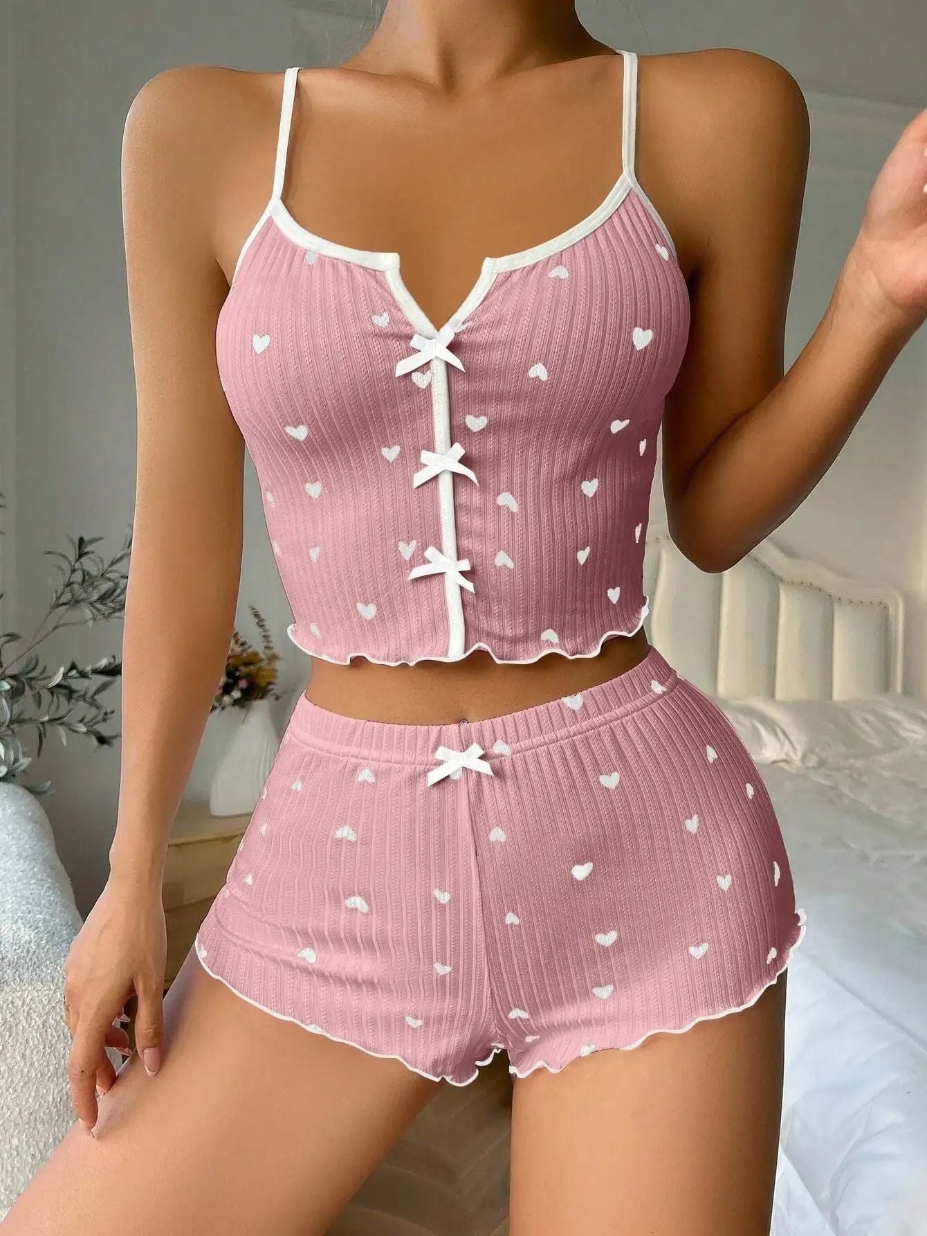 Sexy Heart Print Pajama Set for Women Sleepwear Silk Stain V-Neck Sleeveless Casual Cami Top and Shorts Sets Loungewear