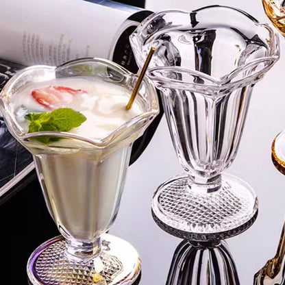 Copo de coquetel, taça simples, tigela de sorvete, prato frio, caneca, taça de vinho, copos de suco com borda de flor, copos para bebidas, taça de sobremesa para festa