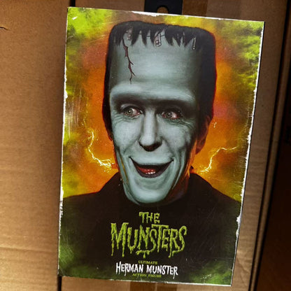 NECA 56090 56089 The Munsters TV Series Grandpa Munster Herman Munster Ultimate Action Figure