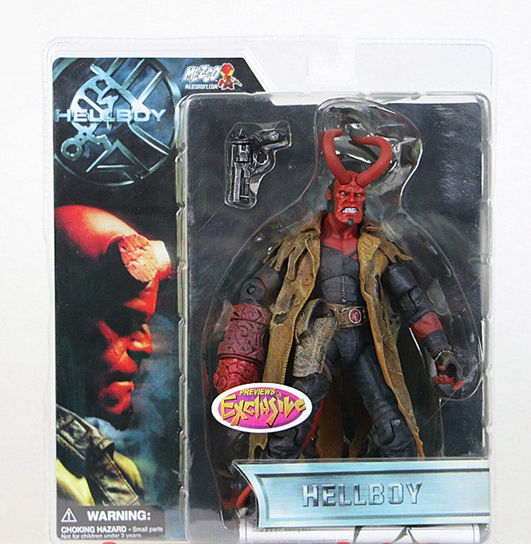 Mezco Studio Hellboy 7 Inches Figure Anime Trenchcoat Variant Hellboy Samaritan Pvc Hellboy Figure Model Toy Doll Collect Gift
