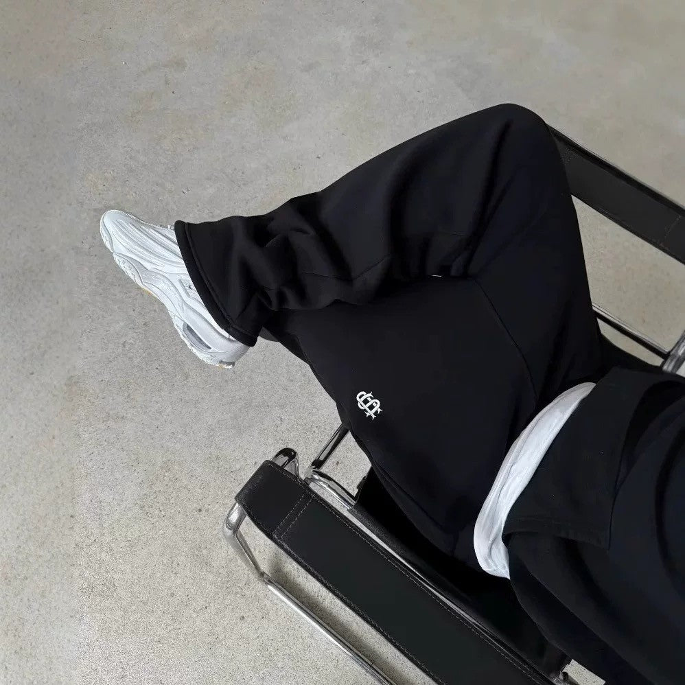 2025 European and American fashion embroidery design men clothing set Y2k street Harajuku Gothic loose couple casual tracksuit