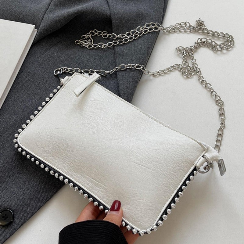 Women's retro classic bead chain design elegant and exquisite crossbody bag solid color commuting envelope bag.