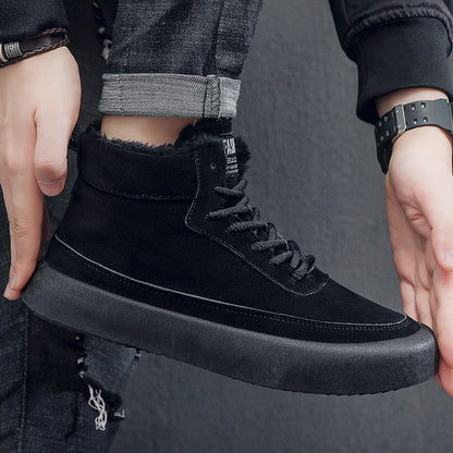 The 2025 new winter high-top plush thick men's snow boots are fashionable, casual and warm men's cotton shoes and boots